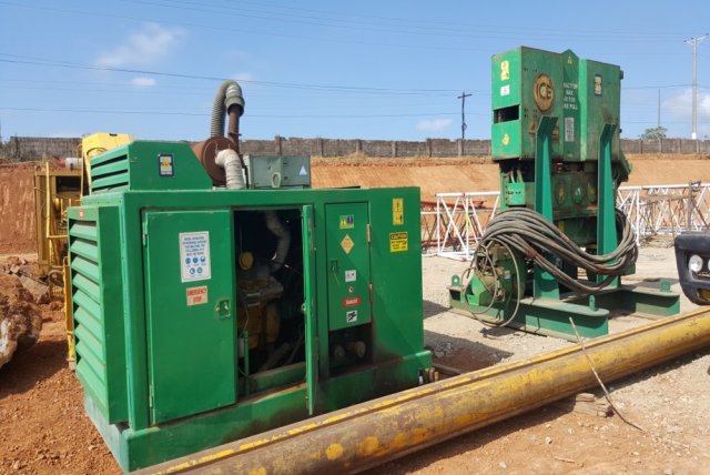 PIle Driving Equipment - Hydraulic Vibratory Hammer ICE 416